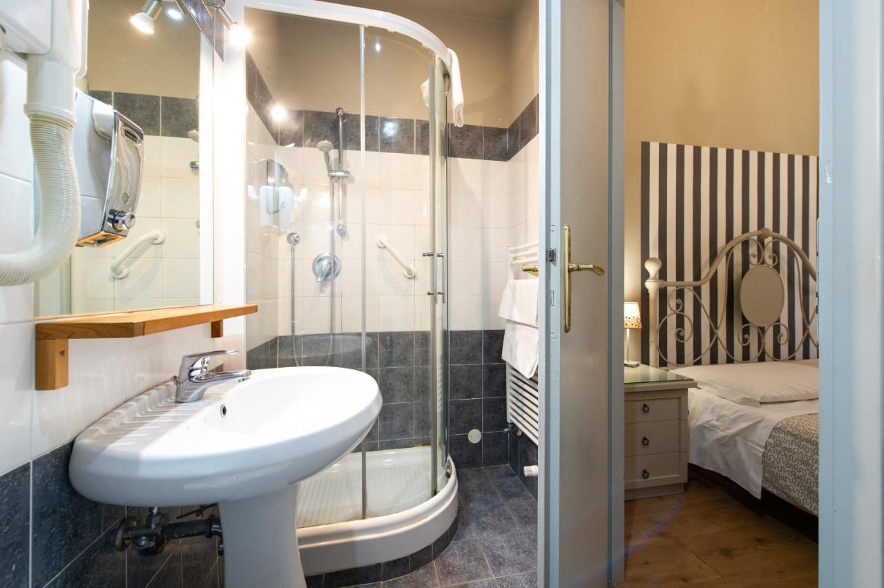 Residenza Ottaviani Roma Hotel Bagian luar foto